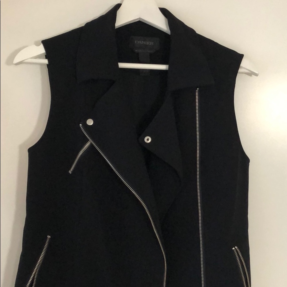 Danier black vest